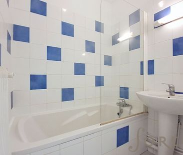 Location Appartement 3 pièces 56m² JOEUF 54240 - Photo 2