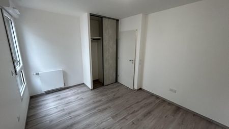 Location / Appartement T2 - Photo 3