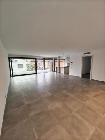 5.5 Zimmer, 1. Stock - Photo 2