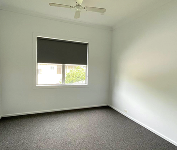 Home For Rent - Photo 4