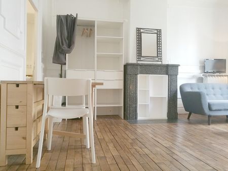LA MADELEINE - ROMARIN - APPARTEMENT - T1 MEUBLE - Photo 4