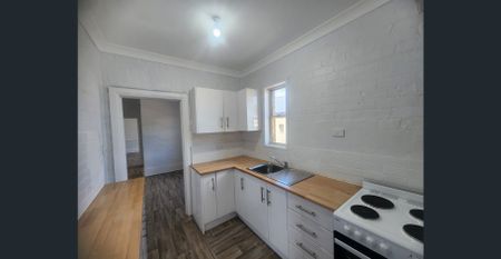 Three bedroom Cottage! - Photo 5