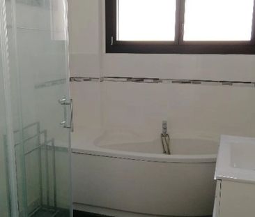 Location Maison 4 pièces 120 m2 à Montpellier - Photo 6