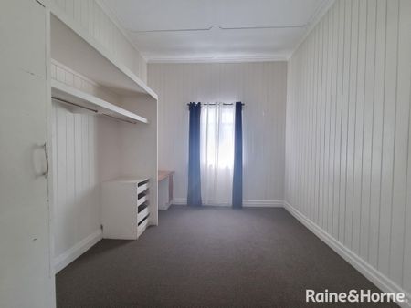 1b Tiemens Street, Gailes, QLD 4300 - Photo 2