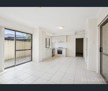 Avaliable now - Photo 6