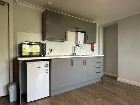 1 bedroom flat to rent - Photo 3