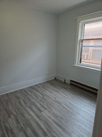 For Lease - 991 Main Street Unit# 5, Hamilton, Ontario - Photo 5