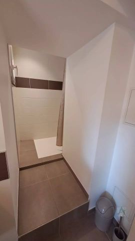 CHAMBERY - SECTEUR HOPITAL- STUDIO MEUBLE - Photo 5