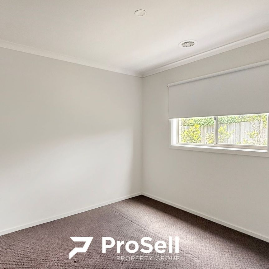 16 Aaron Street, Armstrong Creek - Photo 1