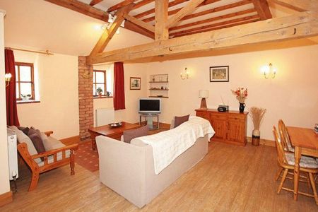 1 bedroom house to rent - Photo 2