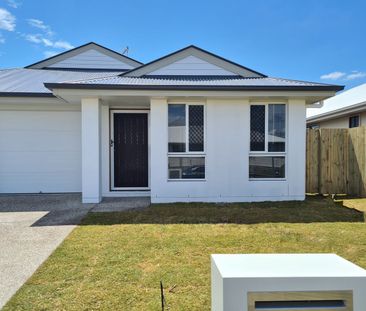 Modern 3-Bedroom Duplex with Quality Finishes & Secure Garage - Photo 6
