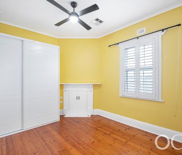 Open the Door To Charming Character and Modern Comfort - Photo 4