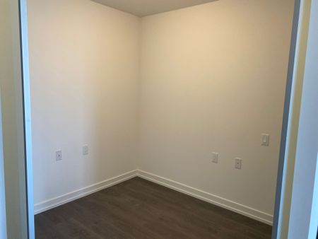 For Lease - 203 College Street Unit# 901, Toronto, Ontario - Photo 4