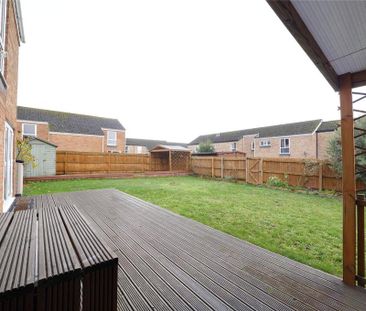 3 bedroom end of terrace house to rent - Photo 6