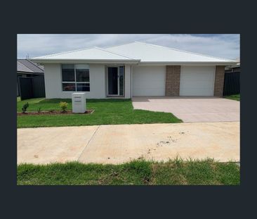 14a Hewitt Rd, Lochinvar, NSW 2321 - Photo 5