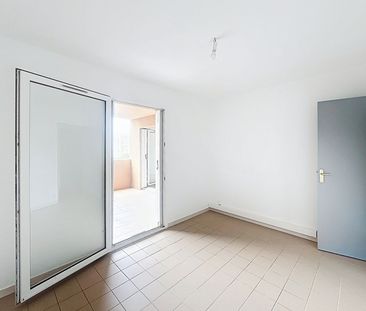 Apartment - Photo 3