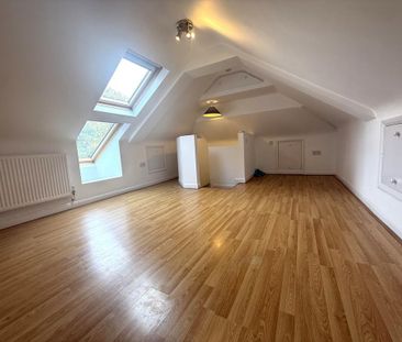 5 bedroom detached house to rent - Photo 2