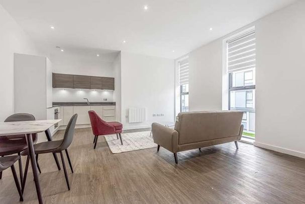 Thornhill Court, Headington, OX3 - Photo 1
