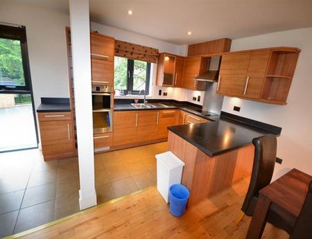 Block 5 Larke Rise, Didsbury - Photo 4