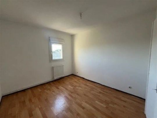 Location appartement 5 pièces - 93m² à Bollene (84500) - Photo 1