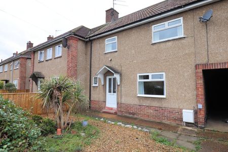3 bedroom terraced house to rent - Photo 4