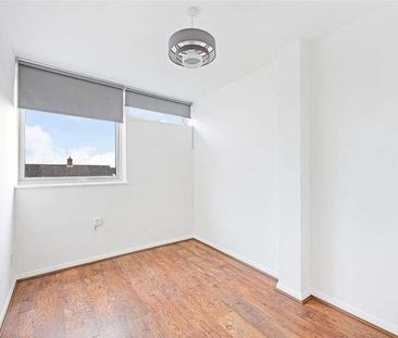 High Street, Epping, CM16 - Photo 3