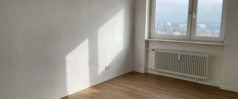 Helle 2-Zimmerwohnung mit Weitblick - Foto 1