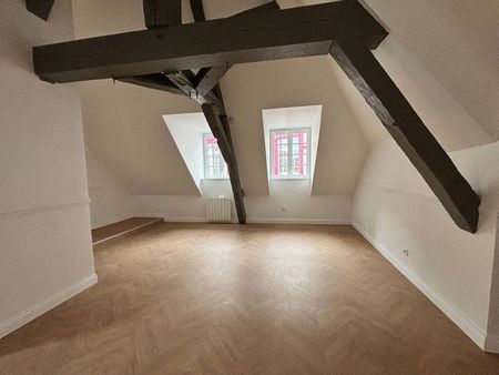 Location Appartement 3 pièces 56m² - Photo 3