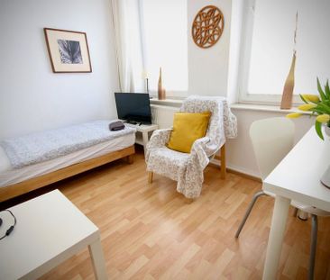 Möblierte Zimmer & 1-Zimmer-Studios in Mülheim – ab 700 € / Mo - Photo 4