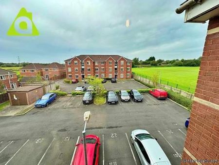 2 bedroom property to rent in Farnworth - Photo 5