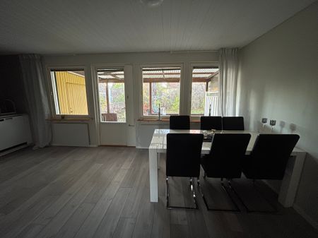 Lokförargatan, Västerås - Photo 2