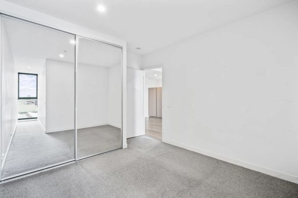 Beautifully Finished and Well Appointed Apartment in Richmond - Photo 1