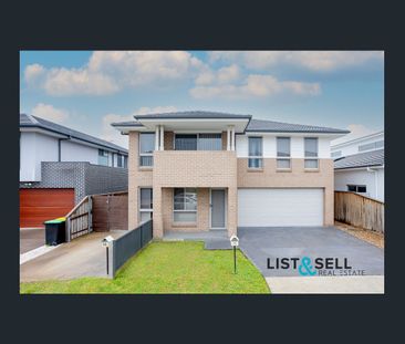 Large Family Home with Ducted Air Conditioning - Photo 6