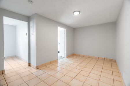 For Lease - 24 Brookside Street, London South, Ontario - Photo 2