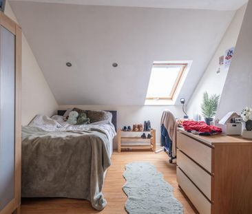 6 bedroom semi-detached house to rent - Photo 2