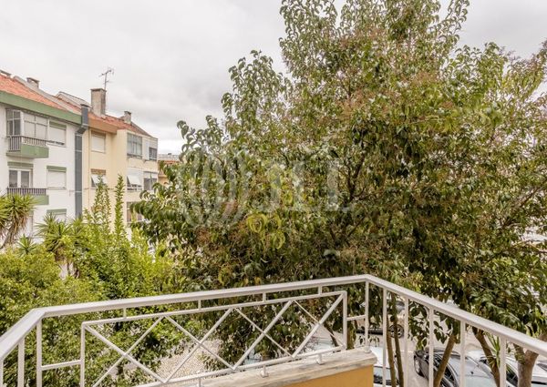 Apartamento T3 em Lisboa