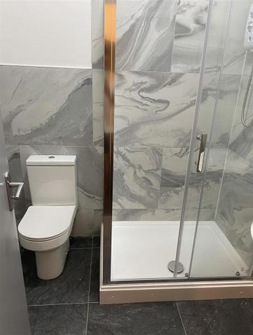 1 bedroom terraced house to rent - Photo 5