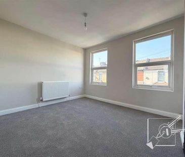 Gordon Road, Gravesend, DA11 - Photo 4