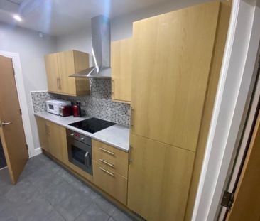 3 bedroom terraced house to rent - Photo 5