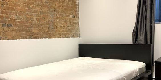 Downtown - Superb 3 1/2 Furnished - Photo 3