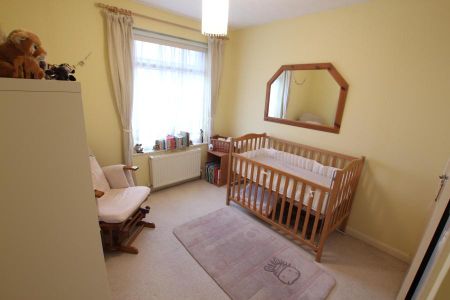 Japonica Close, Woking, Surrey, GU21 - Photo 2