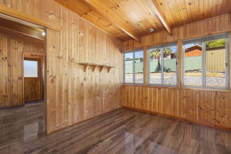 84 Ross Smith Crescent, Scullin ACT, Belconnen - Photo 2