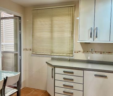 Piso de alquiler en Avenida de Los Pintores, 8, La Cala del Moral - Photo 5