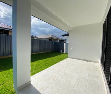 5 Mahoney Street, Lochinvar - Photo 2