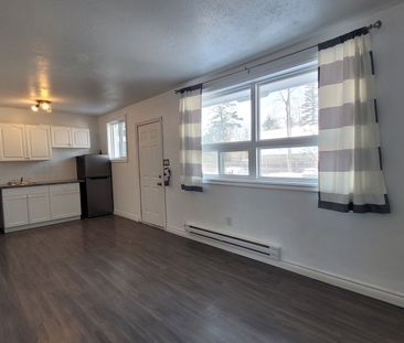 For Lease - 280 River Road Unit# B12, Wasaga Beach, Ontario - Photo 3
