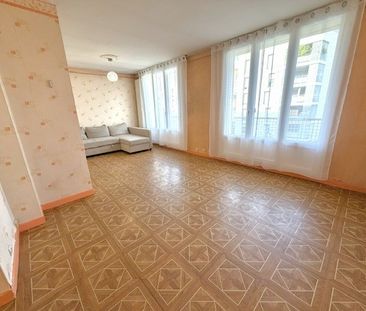 Location Appartement 4 pièces 62m² VILLEURBANNE 69100 - Photo 2