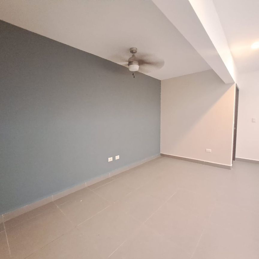 RENTA MODERNO Y EQUIPADO TOWNHOUSE EN MADERO 54 TEMOZON - Photo 1