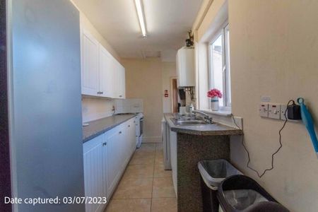 Room 4, 41 Scarborough Terrace - Photo 3