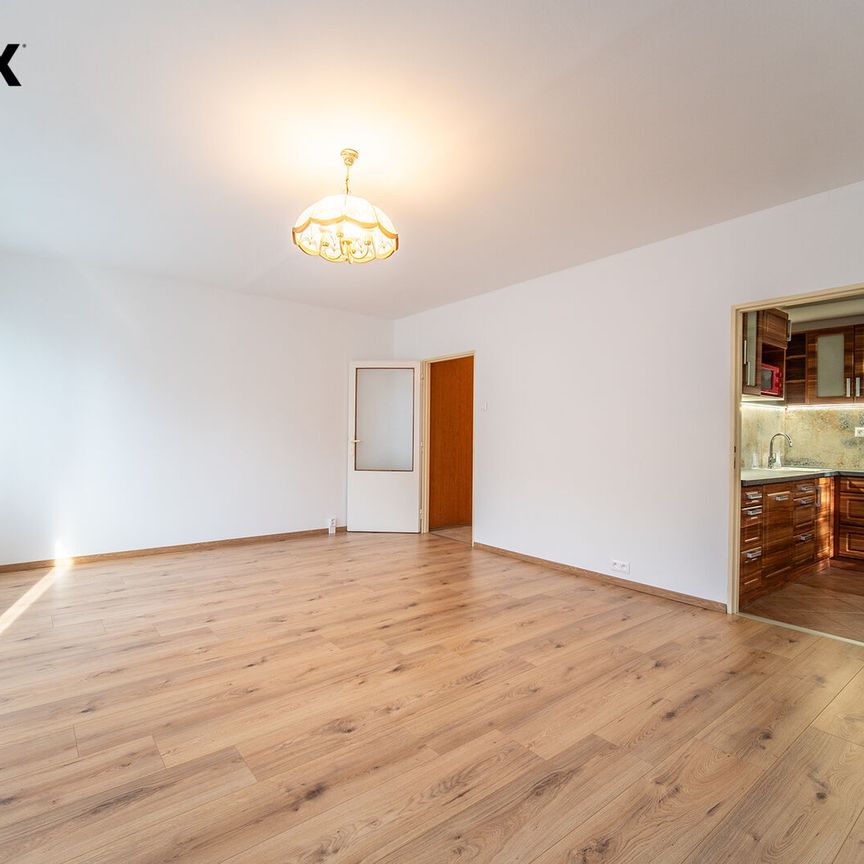 Pronájem bytu 3+1 v družstevním vlastnictví 67 m², Praha 10 - Strašnice - Fotografie 1