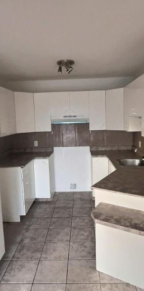 2 CH - 1 SDB - Charlemagne - $1,550 /mo - Photo 1